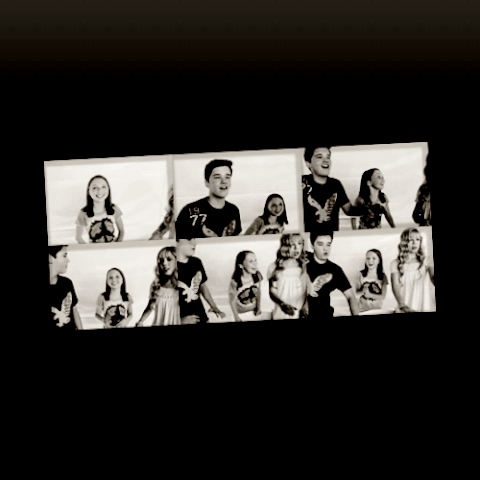 File:Tumblr ll2ln98Fgd1qjqms4o1 r1 500.gif