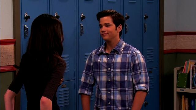 File:ICarly.S04E10.iOMG-HD.480p.Web-DL.x264-mSD.mkv 000992563.jpg