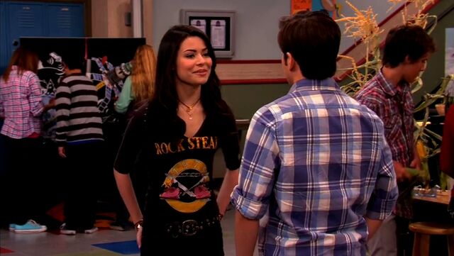 File:ICarly.S04E10.iOMG-HD.480p.Web-DL.x264-mSD.mkv 000935379.jpg