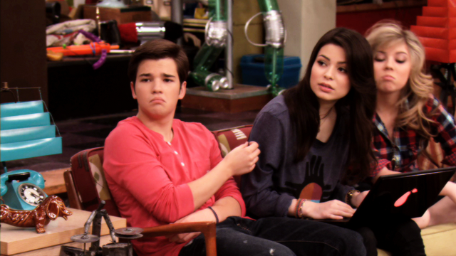 File:IHaI-CreddieScreencaps-12.png