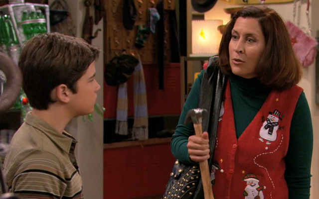 File:Maddie ichristmas.png