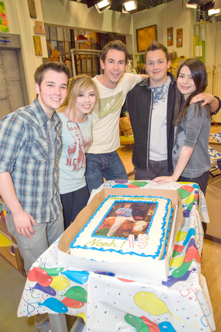 File:Noahsbday.png