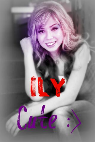 File:Jennette-McCurdy-Plaid-Shirt2.jpg