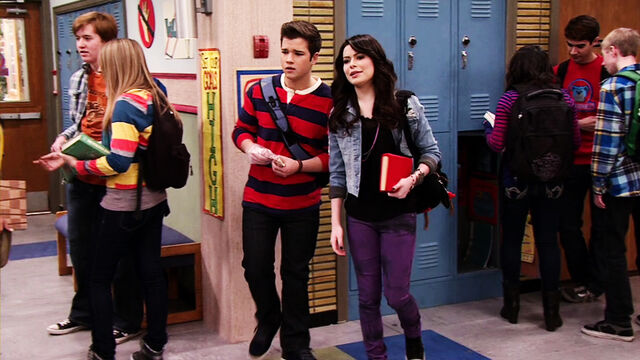 File:IOaR-CreddieScreencaps-29.jpg