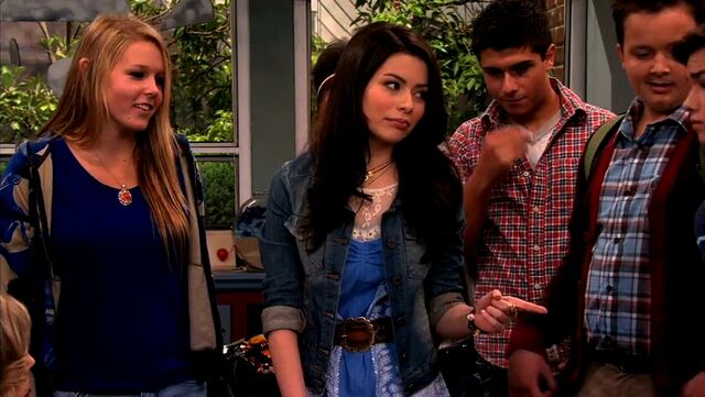 File:ICarly.S04E10.iOMG-HD.480p.Web-DL.x264-mSD.mkv 000020562.jpg
