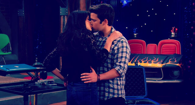 File:Creddieigoodbyekiss.jpg