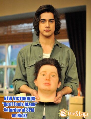 Arquivo:Avan-Gibby's head.jpg