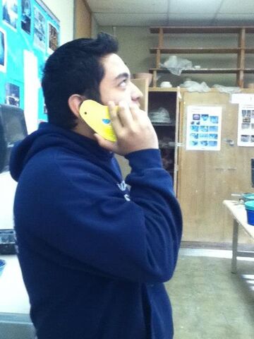 File:ME PEARPHONE.jpg