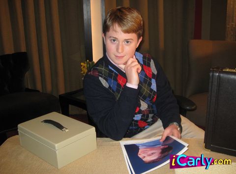 File:Galaxy Cruiser.jpNub.jpg