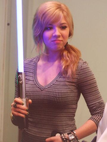 File:Jennette the Jedi.jpg