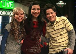 File:Icarlycrews=).jpg