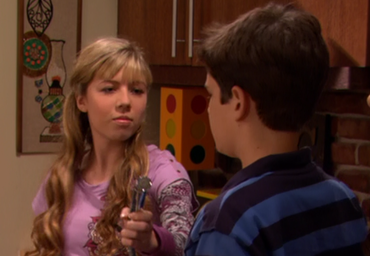Are sam and freddie dating in real life
