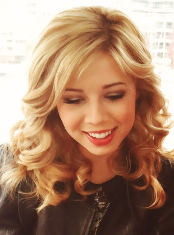 File:Tumblr mcj3k1vE3c1qesmejo1 500.jpg