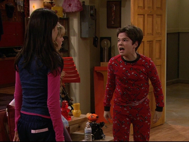 File:IPilot Angry Freddie.jpg
