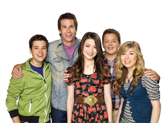 File:The iCarly Cast.jpg