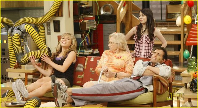 File:Icarly-beat-heat-02.jpg