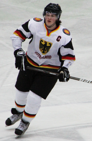 File:Abeltshauser Munchen.png