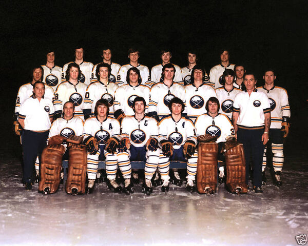 File:71-72BufSab.jpg