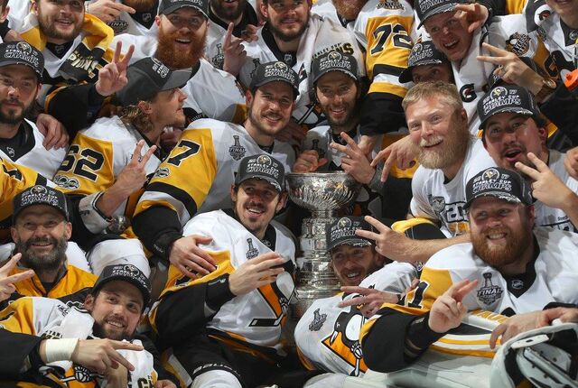 File:2017 Stanley Cup champs Pittsburgh Penguins.jpg