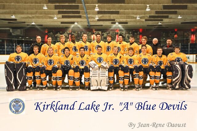 File:2011-12 Kirkland Lake Blue Devils.jpg