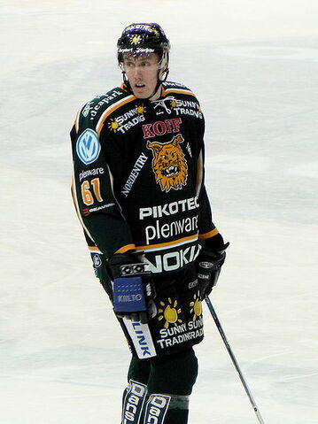 File:Anttila Marko Ilves.jpg