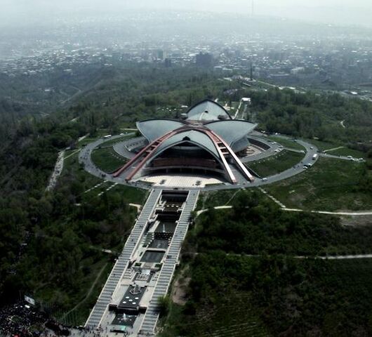 File:An aerial view.jpg