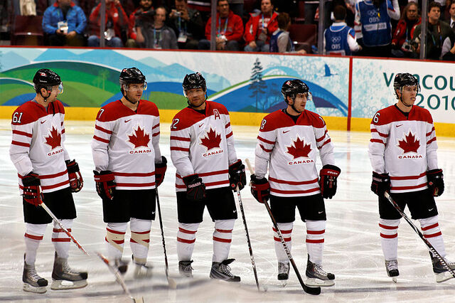 File:Canada2010WinterOlympicslineup.jpg