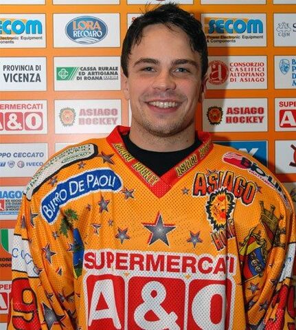File:Jonathanpittis.jpg