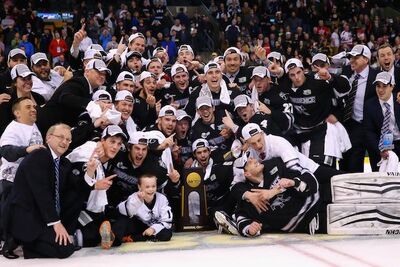 2015 Frozen Four champs