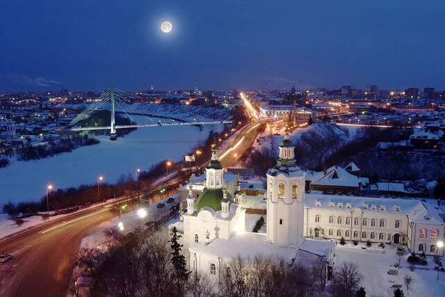 File:Tyumen.jpg