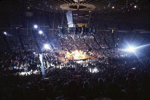 File:Forum1978.jpg