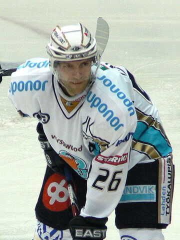 File:Latvala Jan Pelicans 2008.jpg