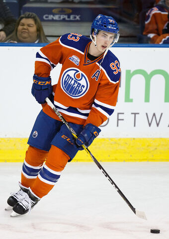 File:Nugent-Hopkins 2016.jpg