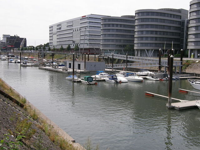 File:Duisburg.jpg