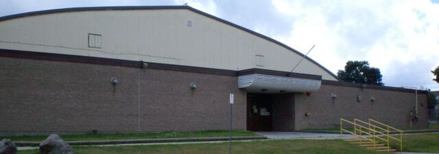 File:Elliot Lake Centennial Arena.jpg