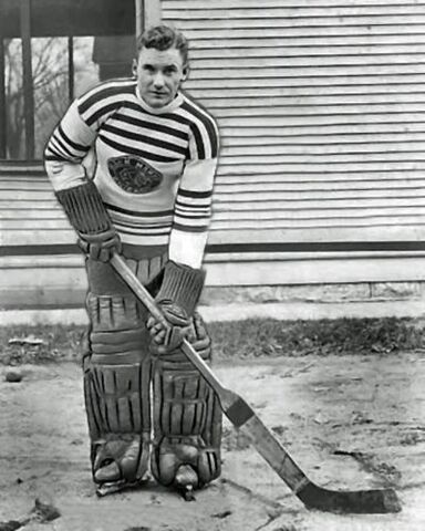 File:Redmccusker.jpg