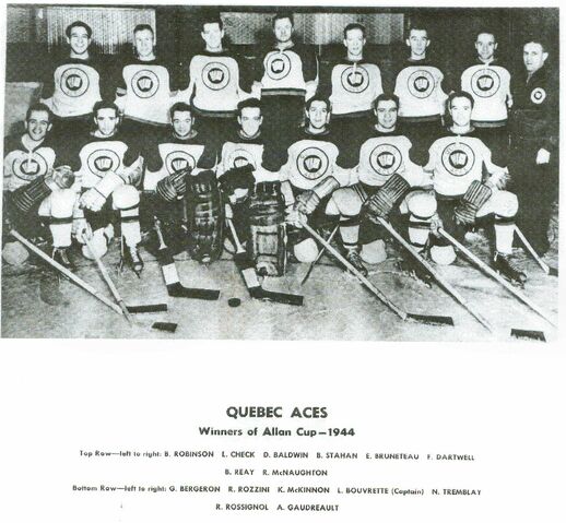 File:43-44QueAces.jpg