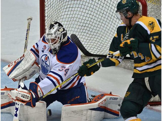 File:2016-09-21-Alberta-Oilers.jpg