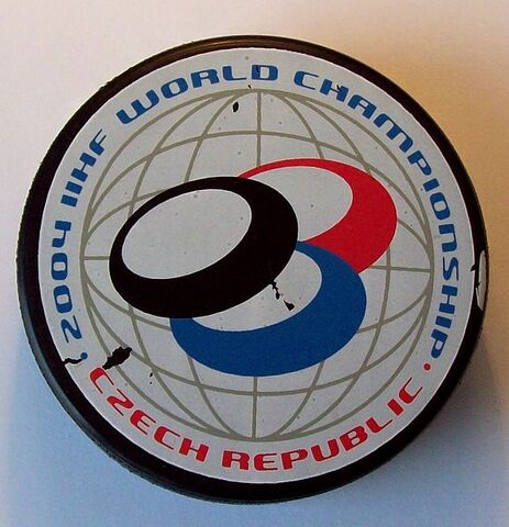File:Official puck IIHF 2004.jpg