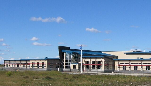 File:Calmar, Alberta.jpg