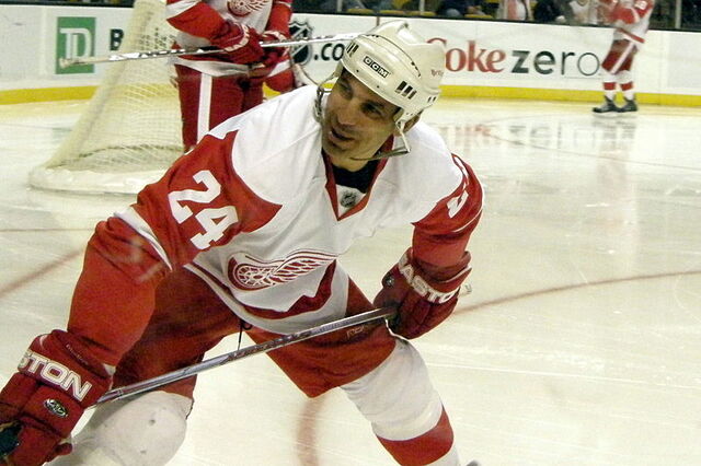 File:Chris chelios.jpg