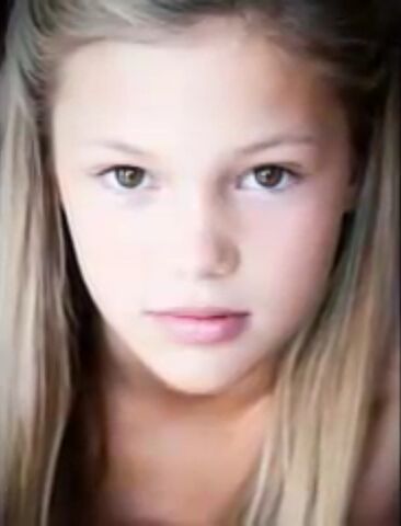 File:Olivia Holt Younger Face.jpg