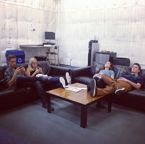 File:The Cast Relaxing.jpg