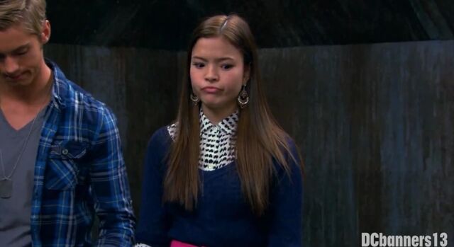 File:Jasmine wearing earrings.jpg