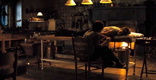 Plik:Catching-fire-katniss-gale-tv-spot.jpg