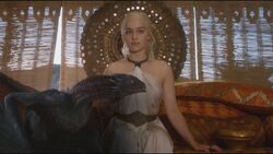 Daenerys and drogon 3x03.jpg