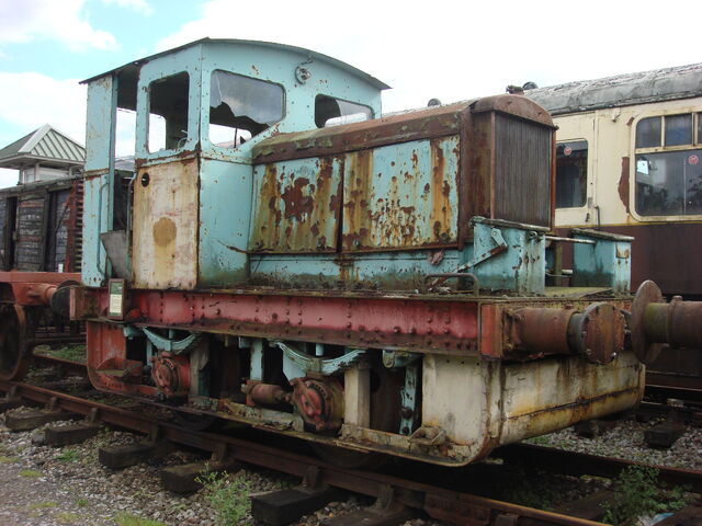 File:Hibberd 040DM 2102.jpg