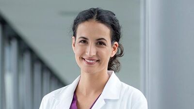 Sanam-afrashteh-ist-dr-leyla-sherbaz-102~ v-standard644 a9eef4