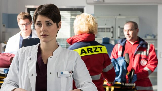 Datei:Bilder-gesichtsverlust-folge-61-106~ v-varxl 3fc12e.jpg