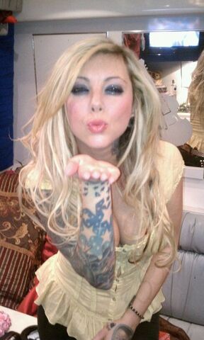 File:Maria+Brink 40.jpg